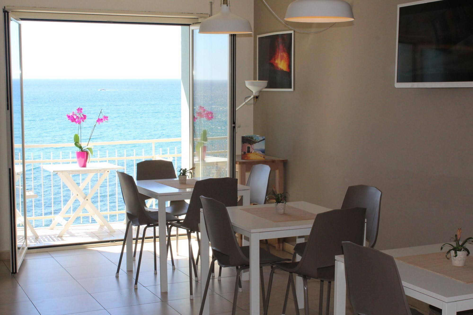 Nina B&B Giardini Naxos Dış mekan fotoğraf